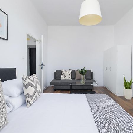 2-Bedroom Apartment - Dluga 65 Краков Экстерьер фото