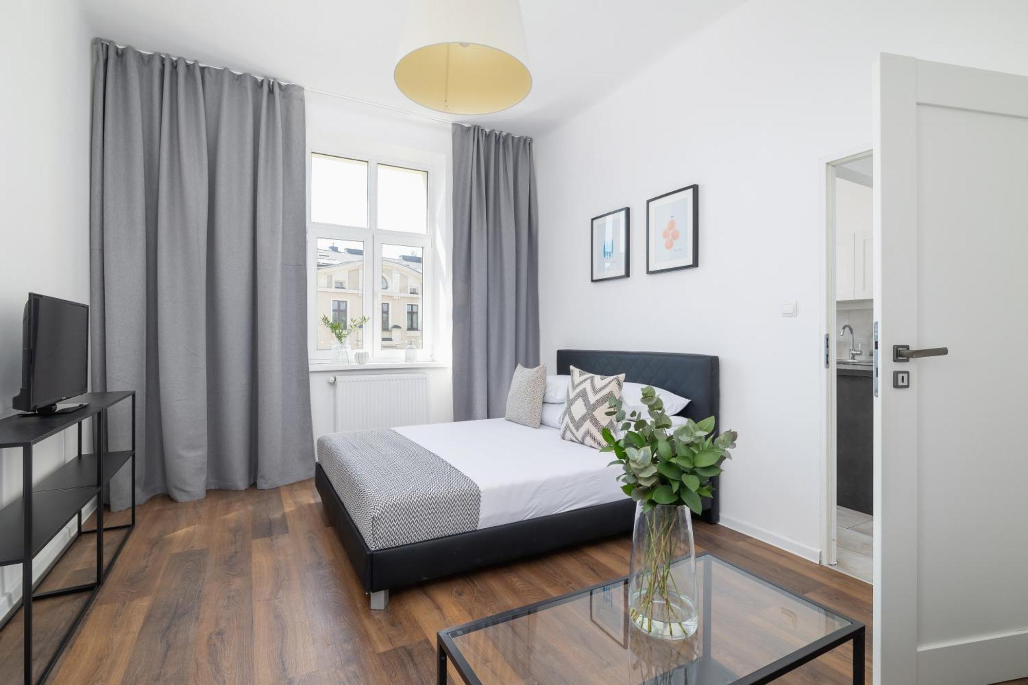 2-Bedroom Apartment - Dluga 65 Краков Экстерьер фото