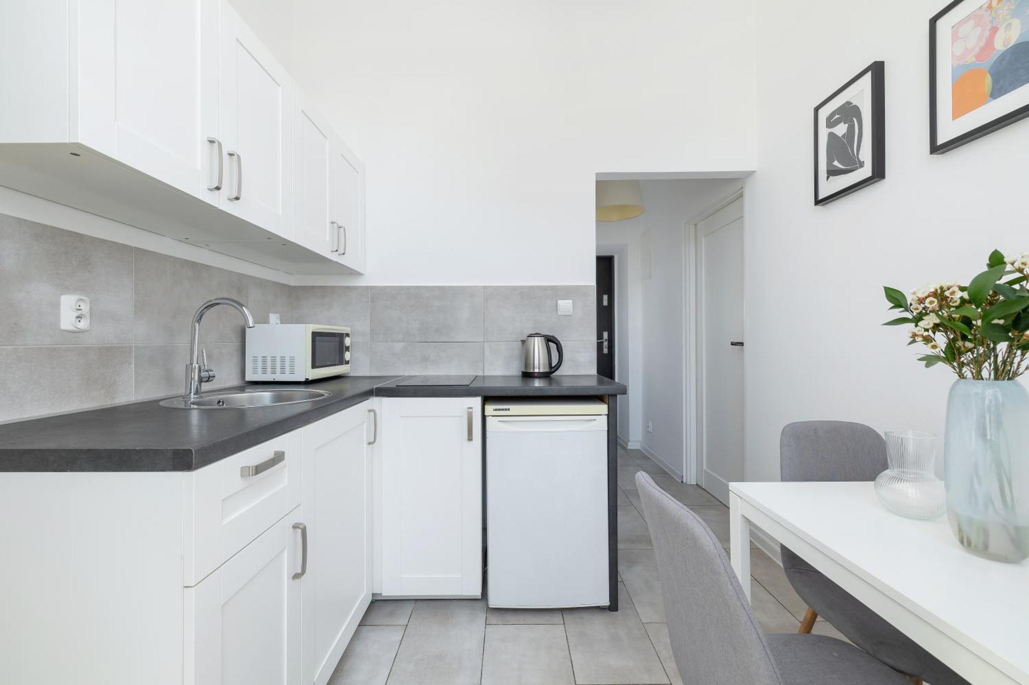 2-Bedroom Apartment - Dluga 65 Краков Экстерьер фото