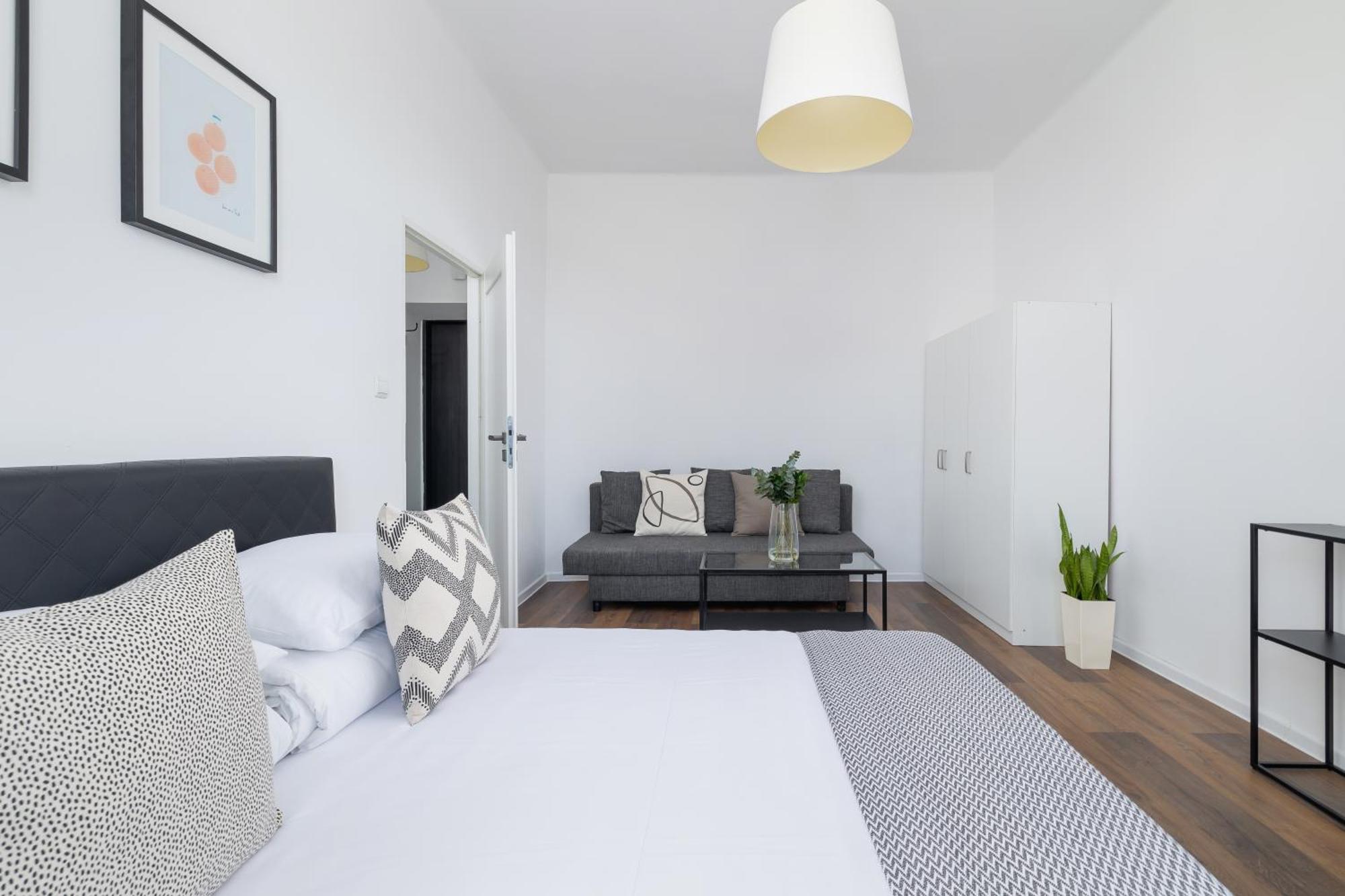 2-Bedroom Apartment - Dluga 65 Краков Экстерьер фото